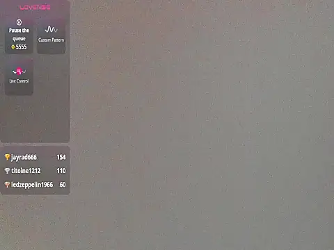 Snapshot of Michey_adam chatting on 01-14-26, 12:44 Michey adam online show from 01-14-26, 12:44