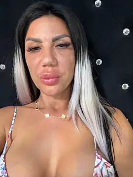 Missolevelvet online show from 05-27-26, 08:17