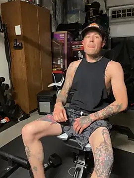 Snapshot of brngitdwn chatting on 02-13-26, 02:51 brngitdwn online show from 02-13-26, 02:51