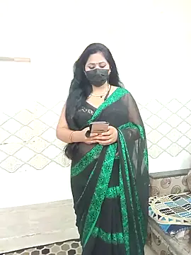 Snapshot of Cute_purnima143 chatting on 05-08-26, 05:40 Cute purnima143 online show from 05-08-26, 05:40