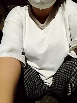 Snapshot of Zoe-666 chatting on 01-18-26, 12:53 Zoe-666 online show from 01-18-26, 12:53