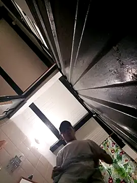 SlowHeat online show from 01-12-26, 04:23