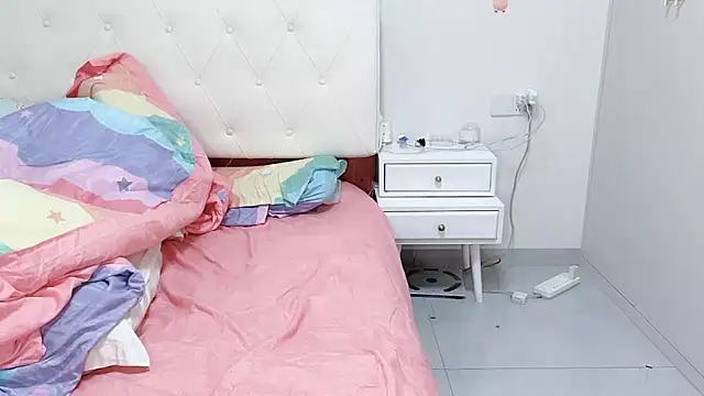 xixi 521 online show from 04-04-26, 12:35