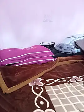 Phoebe-e online show from 03-13-26, 11:33