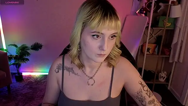 Roziett Belle online show from 03-29-26, 08:47