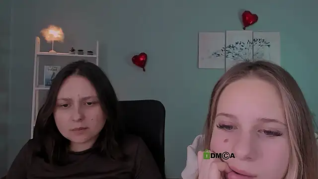 Snapshot of miles_candy chatting on 02-17-26, 08:26 miles candy online show from 02-17-26, 08:26