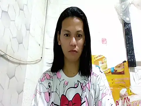 HugeAgatha online show from 04-28-26, 04:23
