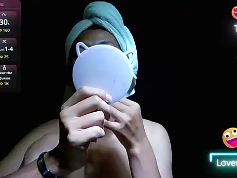 HugeAgatha online show from 06-13-26, 02:42