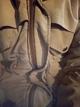 Snapshot of Bee_babie chatting on 03-09-26, 06:39 Bee babie online show from 03-09-26, 06:39