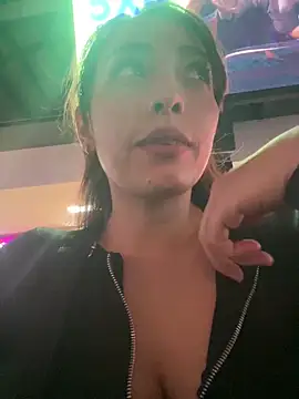 Snapshot of anny_bianchy chatting on 02-15-26, 11:34 anny bianchy online show from 02-15-26, 11:34