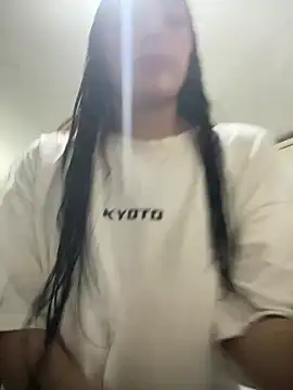 Snapshot of anny_bianchy chatting on 02-21-26, 12:11 anny bianchy online show from 02-21-26, 12:11