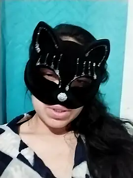 Snapshot of TWOLOVE16 chatting on 02-16-26, 01:13 TWOLOVE16 online show from 02-16-26, 01:13