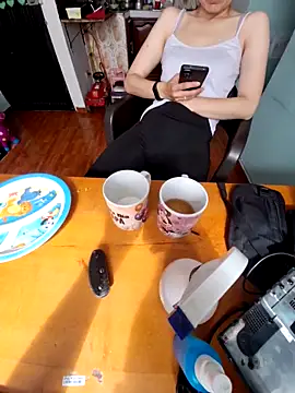 TWOLOVE16 online show from 04-29-26, 02:10
