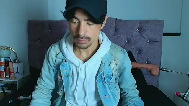 Ethan Briggs  online show from 02-22-26, 02:24