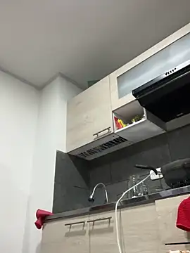 Pretty  Milf online show from 03-23-26, 10:30