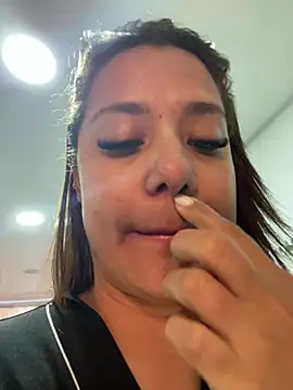 Pretty  Milf online show from 07-18-26, 11:58