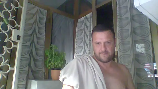 ROMASSAGGEXXX online show from 06-04-26, 11:11