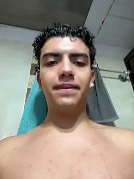 Snapshot of Nick_Twink chatting on 02-08-26, 02:48 Nick Twink online show from 02-08-26, 02:48