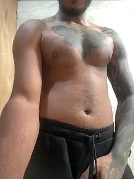 liyamjunior online show from 02-24-26, 05:22