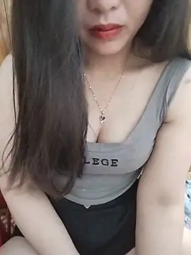 Snapshot of MaiNgoc_sexy chatting on 06-23-26, 10:52 MaiNgoc sexy online show from 06-23-26, 10:52