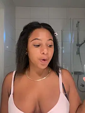 xo steffyxo 4 online show from 07-24-26, 06:39