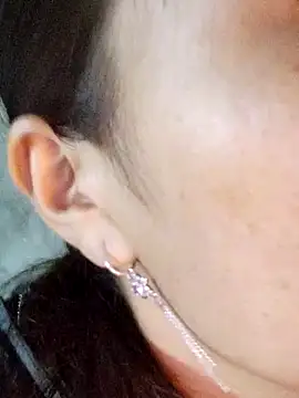 miumiu sexy2x online show from 04-02-26, 12:30