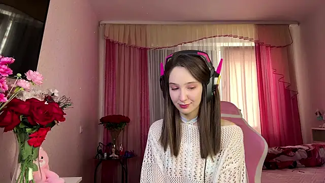 Snapshot of MarcelaBlas chatting on 05-18-26, 02:12 MarcelaBlas online show from 05-18-26, 02:12