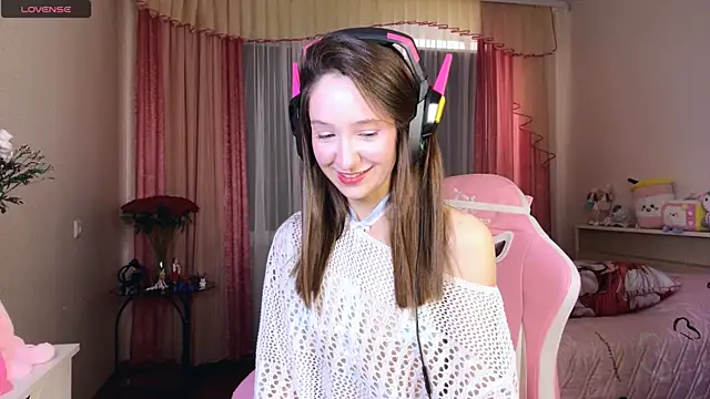 Snapshot of MarcelaBlas chatting on 06-08-26, 02:17 MarcelaBlas online show from 06-08-26, 02:17