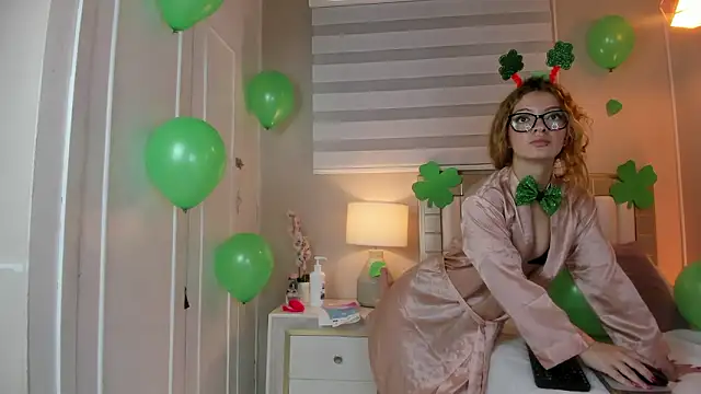 isabela  x online show from 03-16-26, 11:36