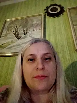 Snapshot of NyushaLollipop chatting on 01-13-26, 02:22 NyushaLollipop online show from 01-13-26, 02:22