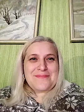 Snapshot of NyushaLollipop chatting on 01-14-26, 02:44 NyushaLollipop online show from 01-14-26, 02:44