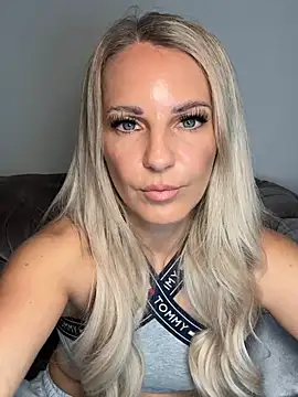 JulieSol online show from 01-17-26, 08:52