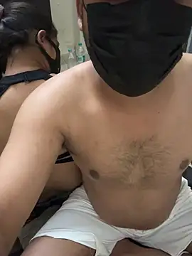 Snapshot of yourdollyy chatting on 01-15-26, 08:45 yourdollyy online show from 01-15-26, 08:45