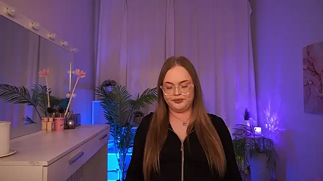 FeliciaLorne online show from 01-18-26, 12:20