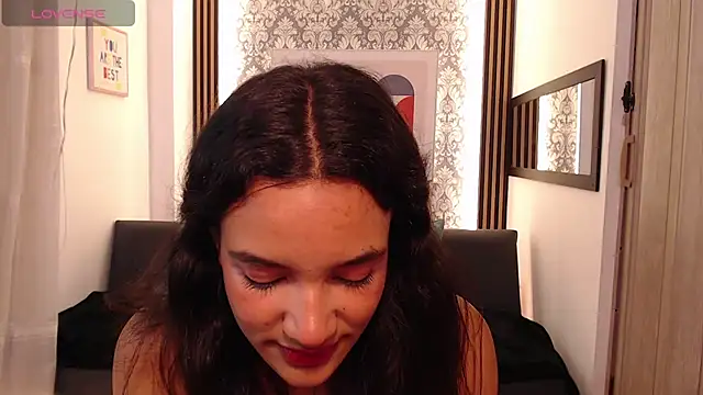 Nyxx Velariia online show from 03-14-26, 04:12