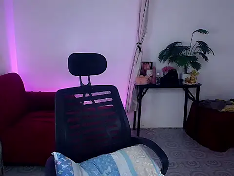 Callmesuesue online show from 03-02-26, 05:52