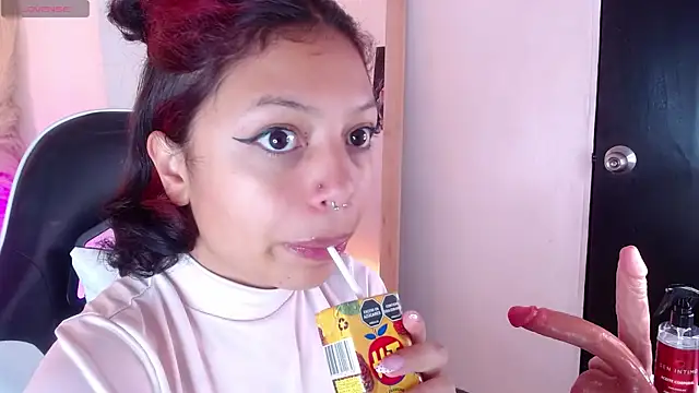 melodyy as online show from 07-08-26, 01:37
