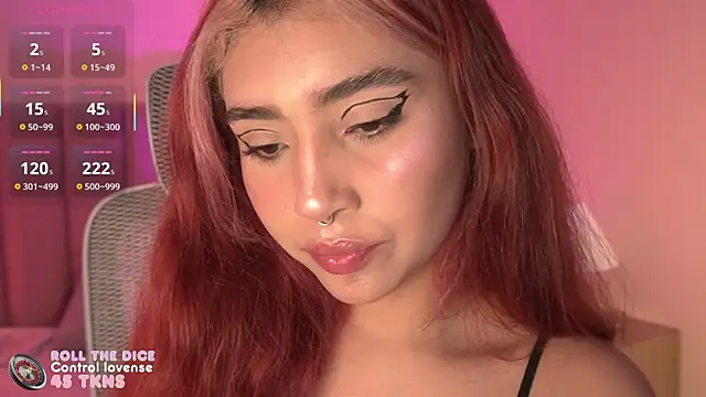 Dakota velvet  online show from 04-19-26, 12:04