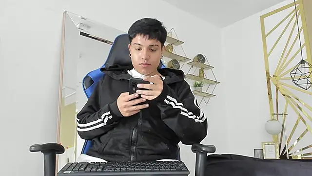 ANDYBABE VC online show from 01-15-26, 12:10