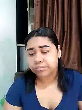 Snapshot of cami__sexy chatting on 02-15-26, 04:31 cami sexy online show from 02-15-26, 04:31