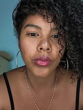 Snapshot of NovaCeleste chatting on 06-17-26, 03:53 NovaCeleste online show from 06-17-26, 03:53