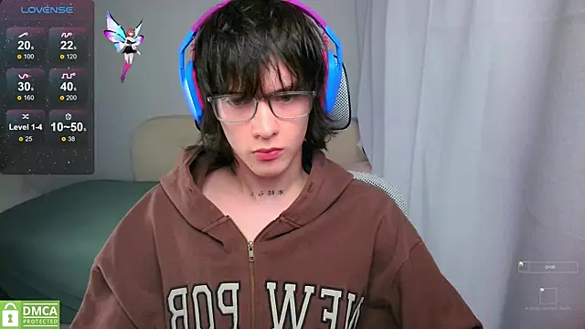 LeonBoykisser online show from 05-27-26, 10:23