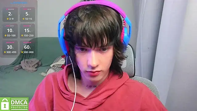 LeonBoykisser online show from 07-19-26, 03:38