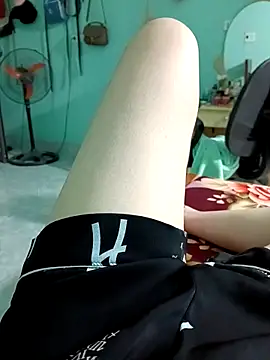 Snapshot of lylinhjim chatting on 03-01-26, 09:17 lylinhjim online show from 03-01-26, 09:17