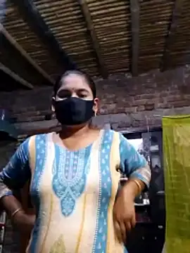 Hot Sweeti online show from 04-12-26, 09:31