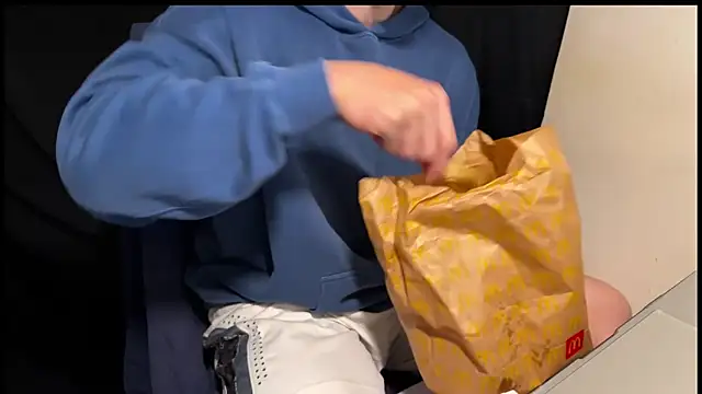 hao105 online show from 03-20-26, 03:50