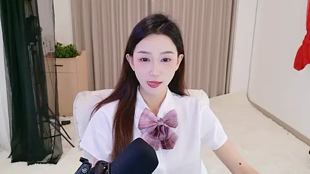 Dancing-Coco12 online show from 03-05-26, 03:35