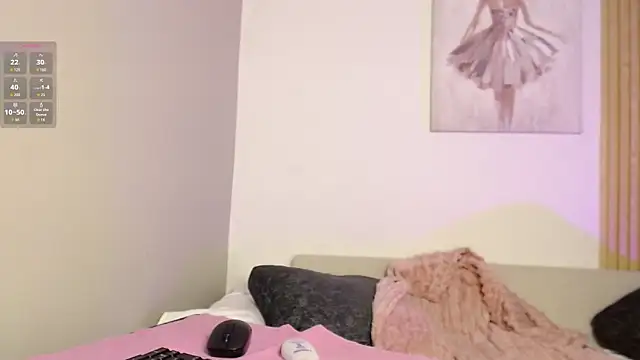 chloe peach  online show from 03-10-26, 12:10