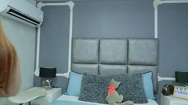 HaileyTims online show from 06-04-26, 11:16