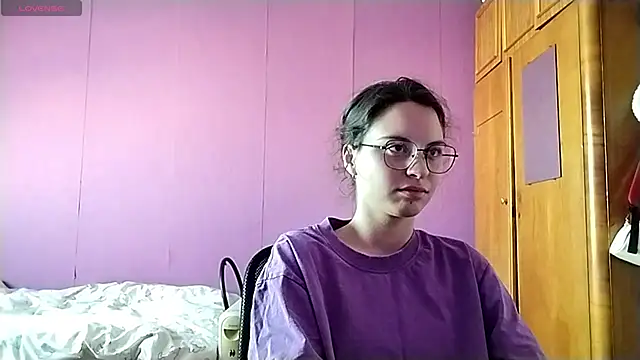 Snapshot of Winiwink chatting on 01-15-26, 05:56 Winiwink online show from 01-15-26, 05:56